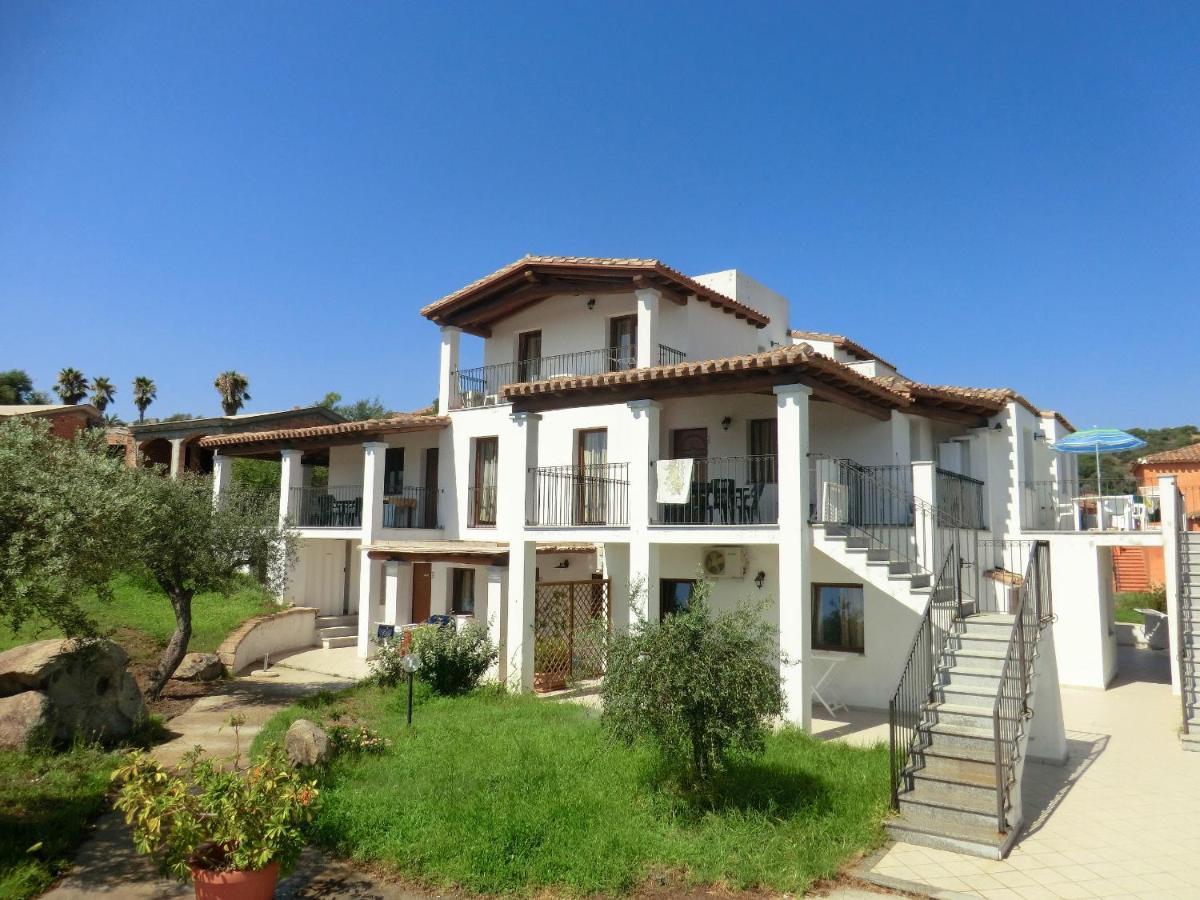 Апартаменты Bilocale Vista Mare 11A Бари-Сардо Экстерьер фото