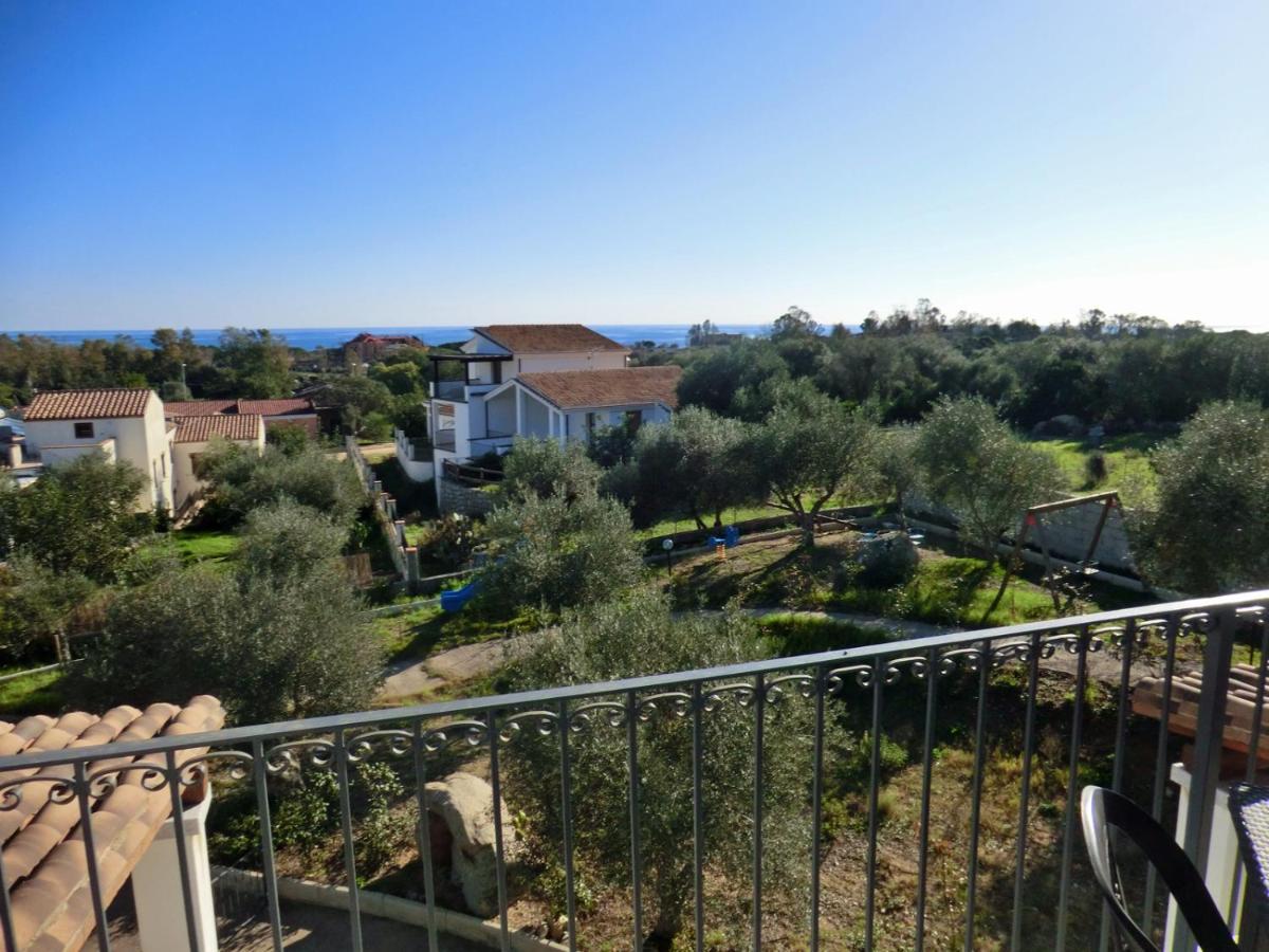 Апартаменты Bilocale Vista Mare 11A Бари-Сардо Экстерьер фото